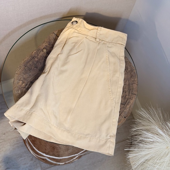 Reformation Mason Shorts - Picture 7 of 8